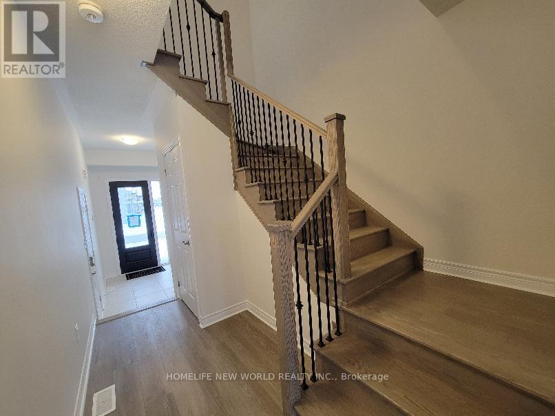 188 Mumbai Drive, Markham, Ontario  L3S 0G5 - Photo 3 - N13729956