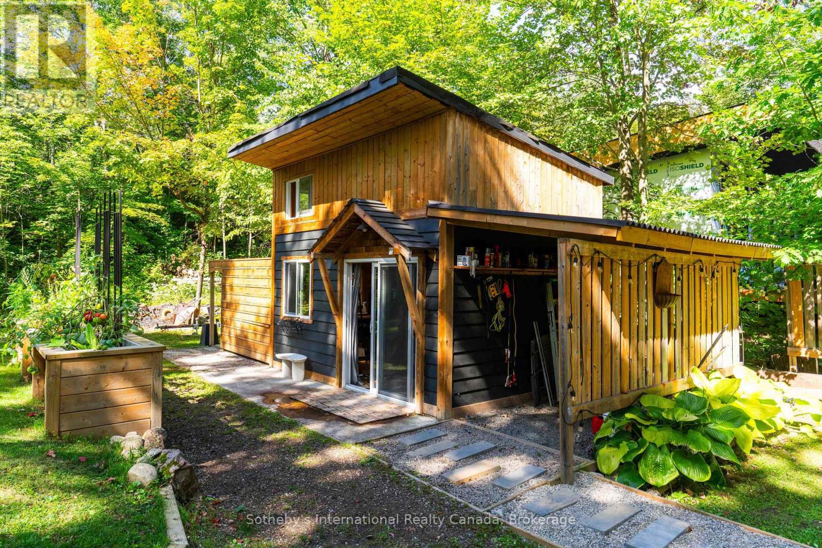 1209 North Kahshe Lake Road, Gravenhurst, Ontario  P0E 1G0 - Photo 36 - X13712084
