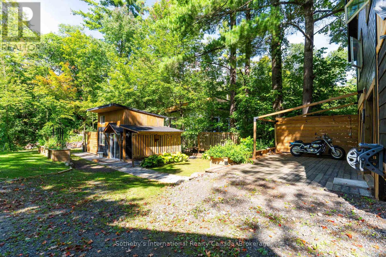1209 North Kahshe Lake Road, Gravenhurst, Ontario  P0E 1G0 - Photo 34 - X13712084