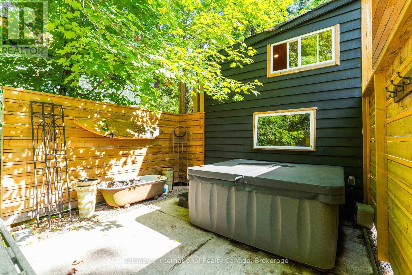 1209 North Kahshe Lake Road, Gravenhurst, Ontario  P0E 1G0 - Photo 41 - X13712084