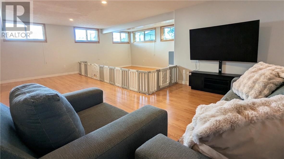 4022 Classic Parkway, Hanmer, Ontario  P3P 1Y3 - Photo 38 - 2130542