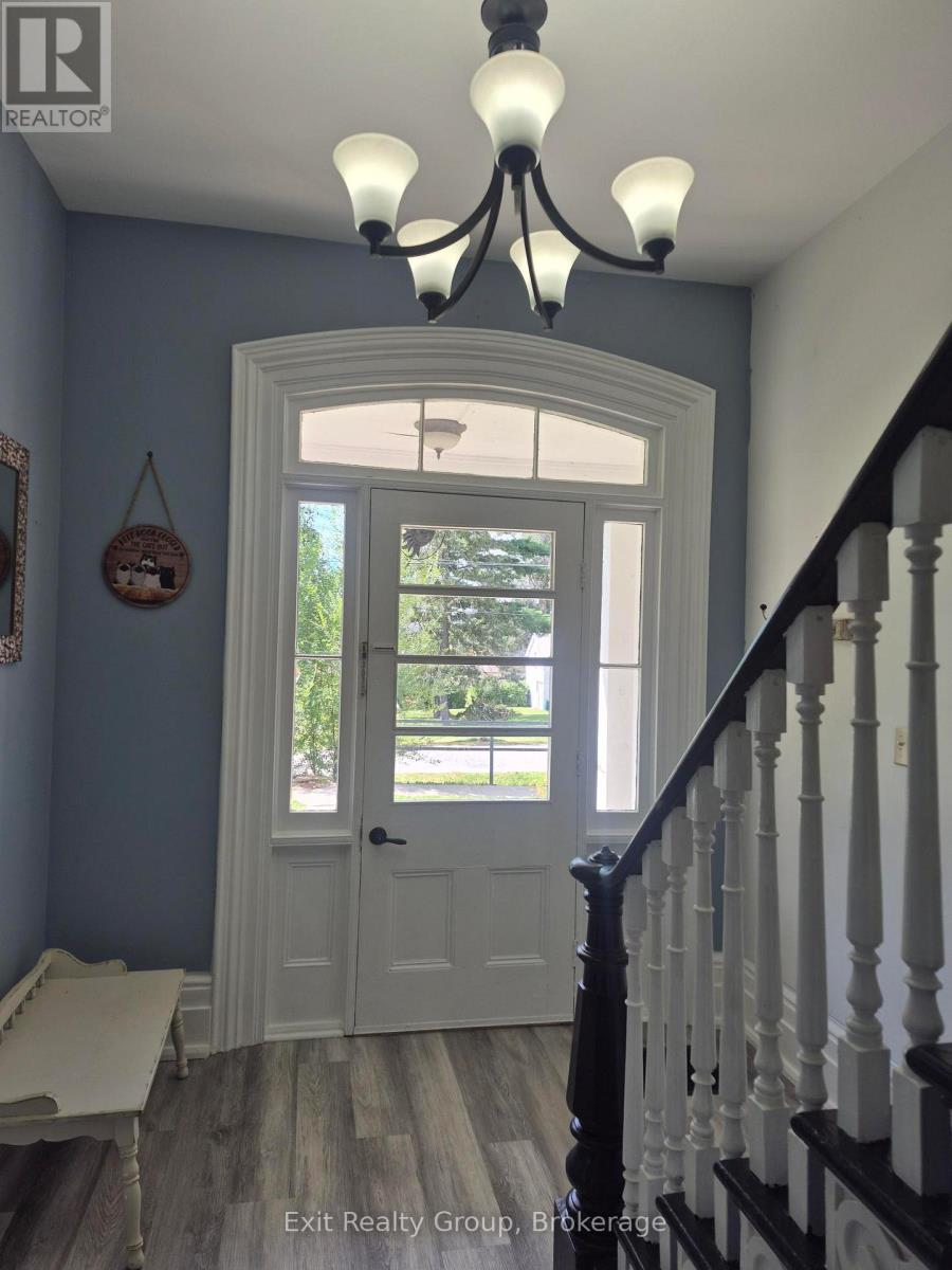 179 EDWARD STREET photo 8