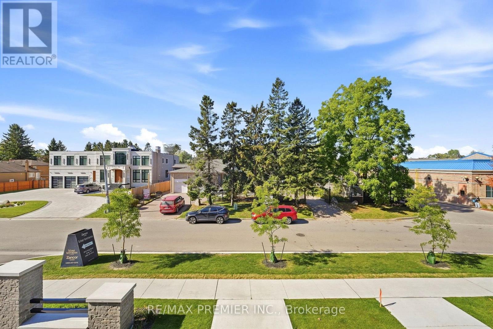 219 - 2075 King Road, King, Ontario L7B 0R6 - Photo 25 - N13810578