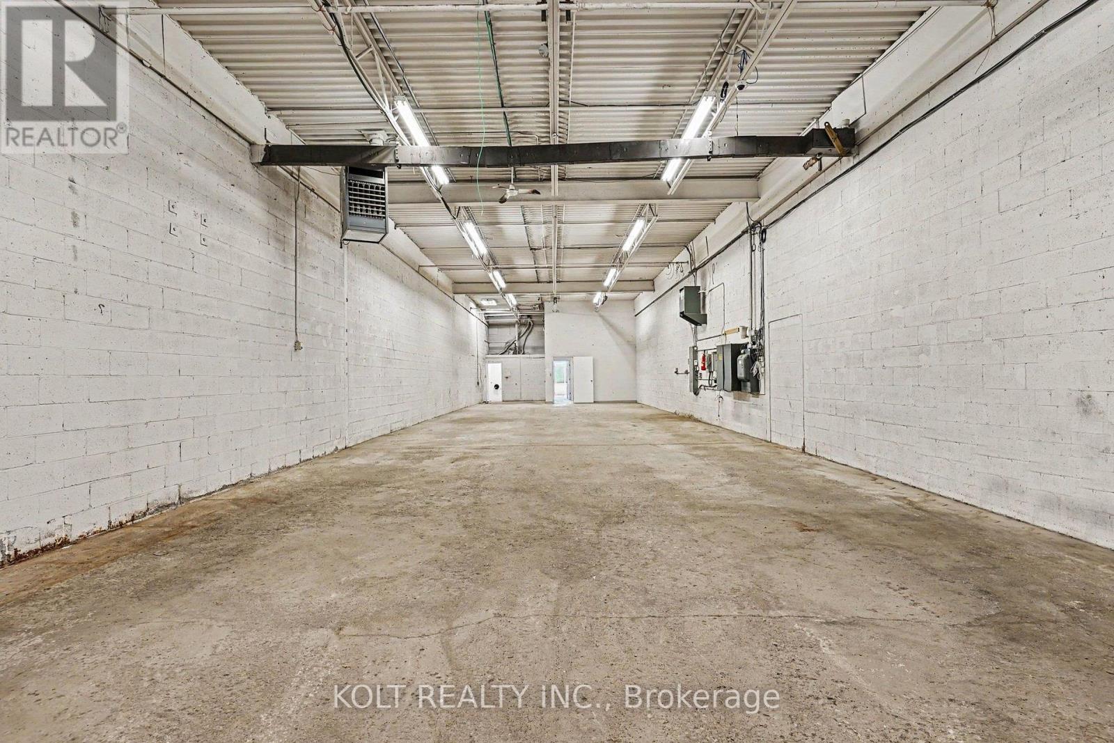 21-22 - 1040 Martin Grove Road, Toronto, Ontario  M9W 4W4 - Photo 18 - W13103712