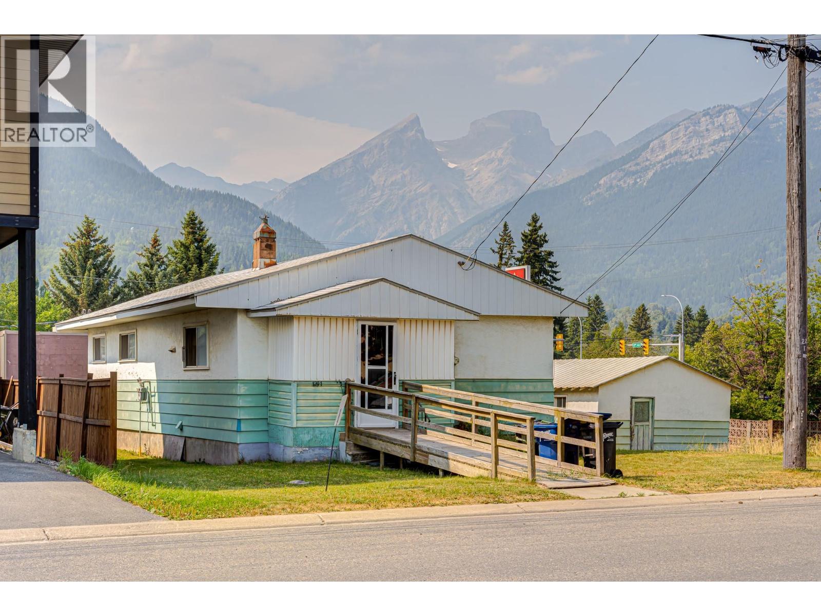 1291 6th Avenue, Fernie, British Columbia