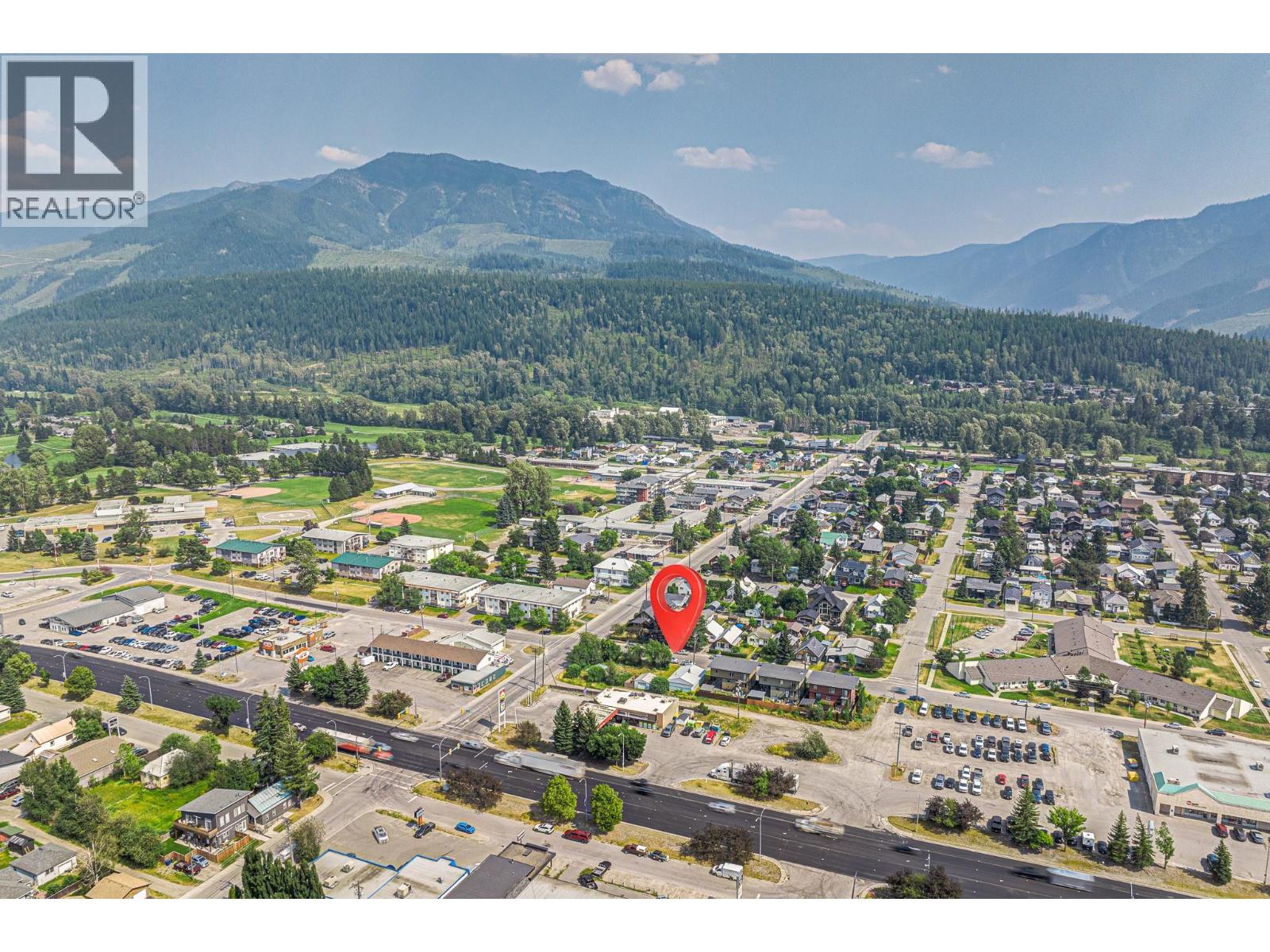 1291 6th Avenue, Fernie, British Columbia  V0B 1M0 - Photo 35 - 10395955