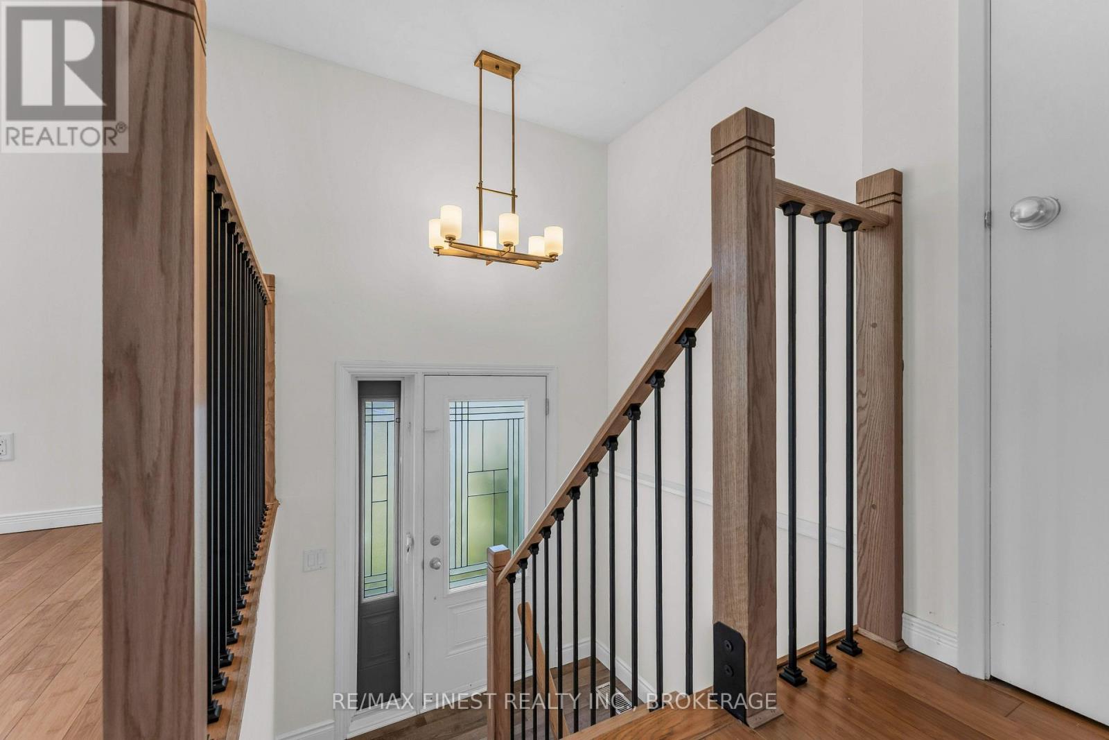 102 Grenadier Drive, Kingston, Ontario  K7K 6E9 - Photo 4 - X13818412