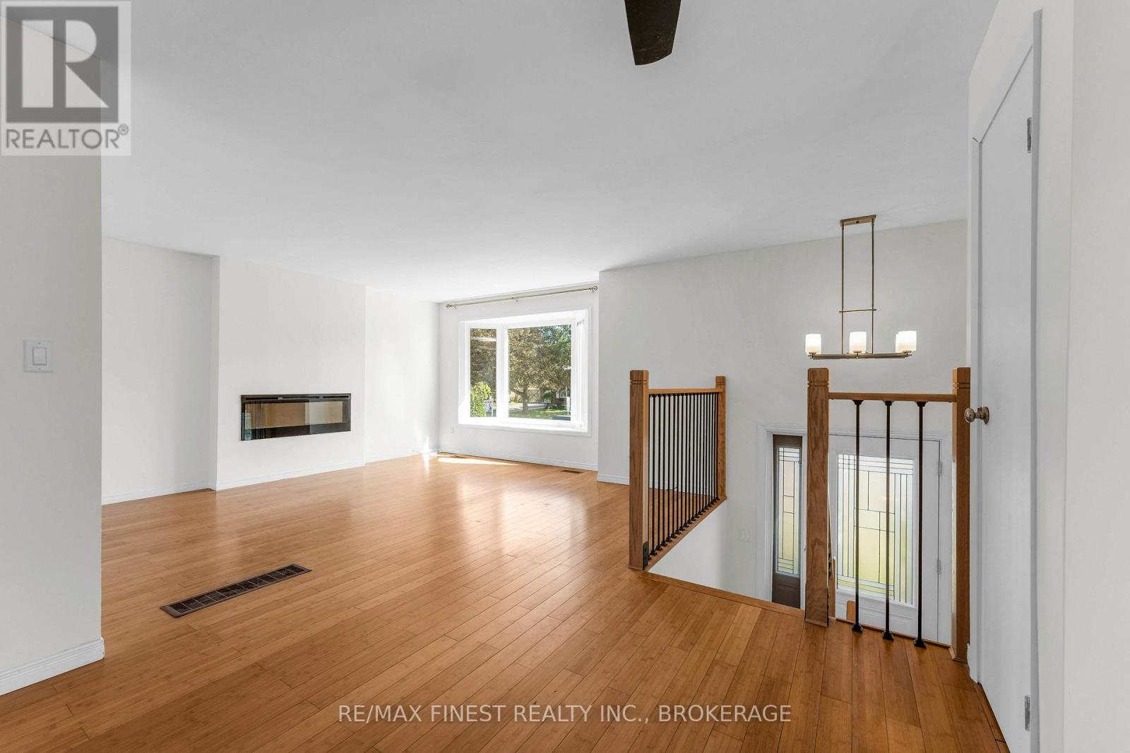 102 Grenadier Drive, Kingston, Ontario  K7K 6E9 - Photo 6 - X13818412