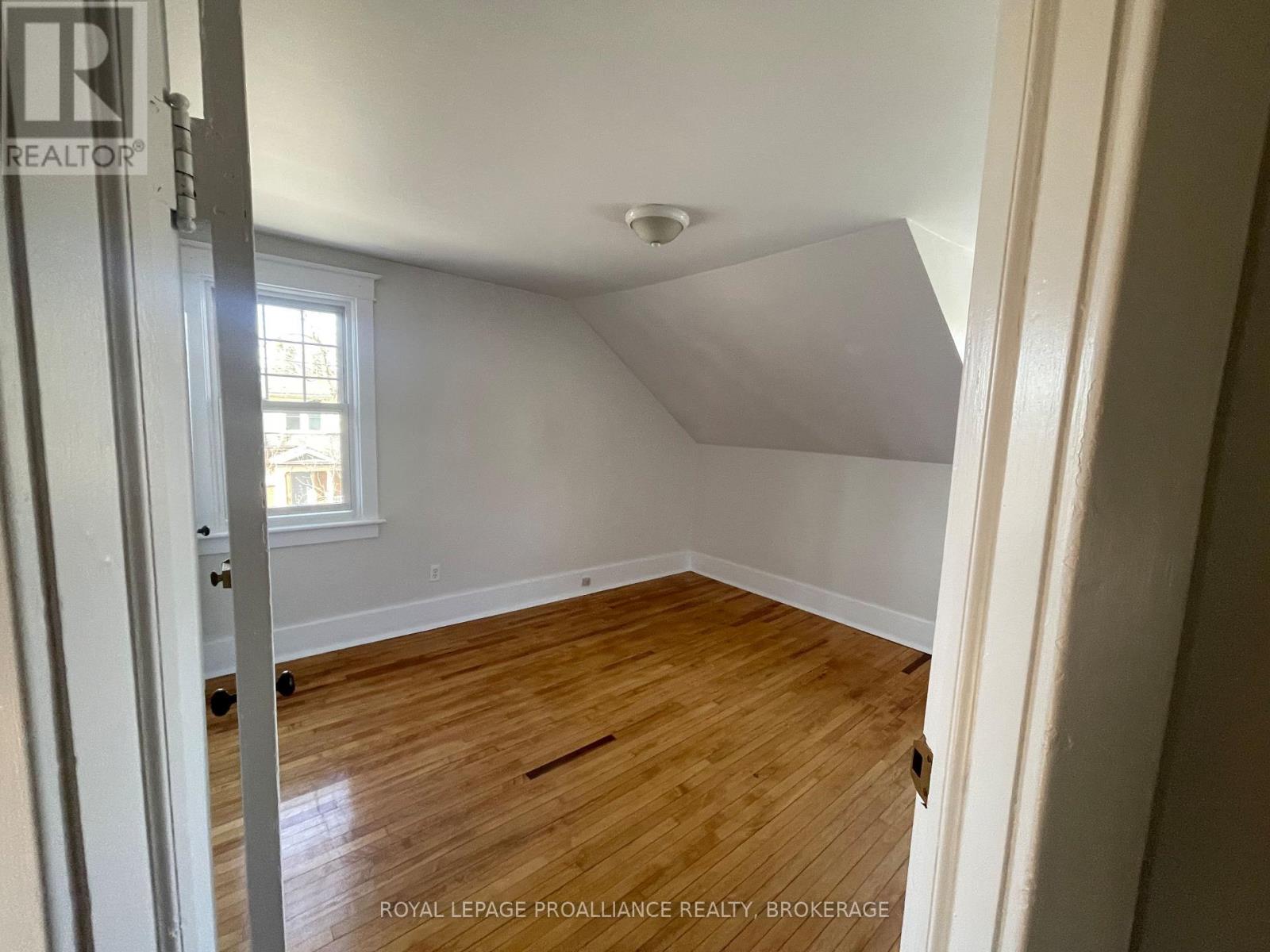 260 Collingwood Street, Kingston, Ontario  K7L 3X8 - Photo 18 - X13818642