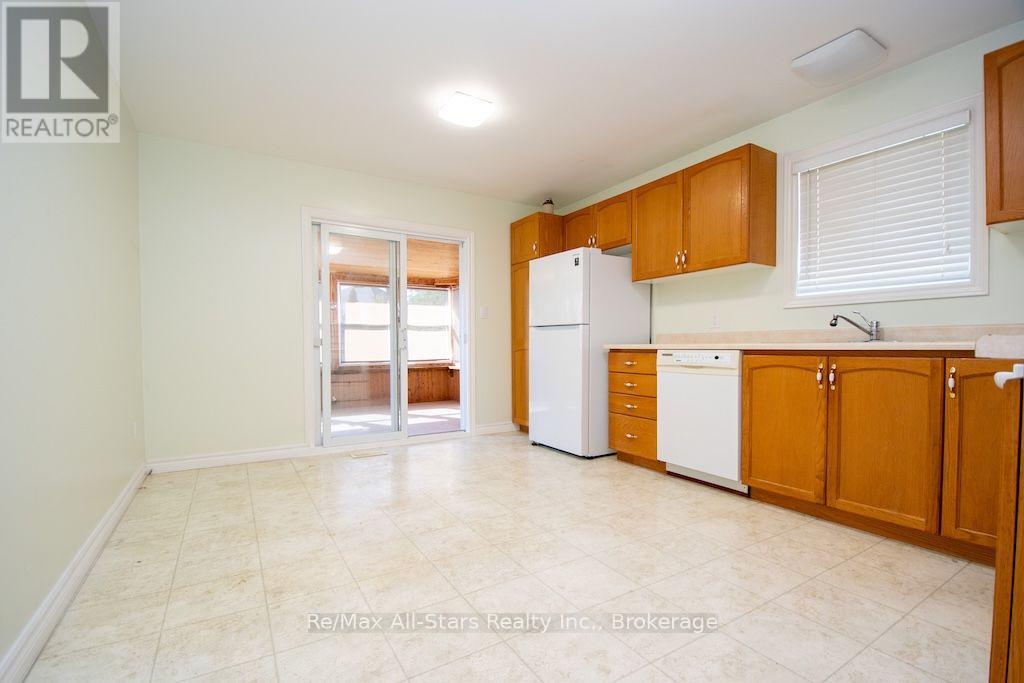 41 Mcgibbon Boulevard, Kawartha Lakes, Ontario K9V 6G4 - Photo 11 - X13818380