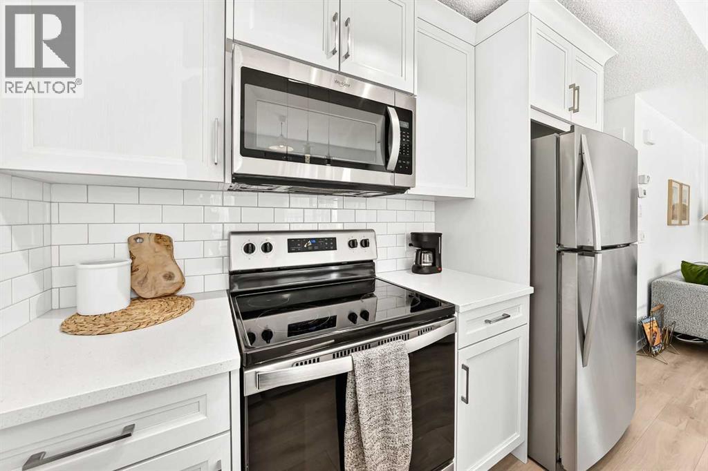 802, 250 Fireside View, Cochrane, Alberta T4C 2M2 - Photo 6 - A2266283