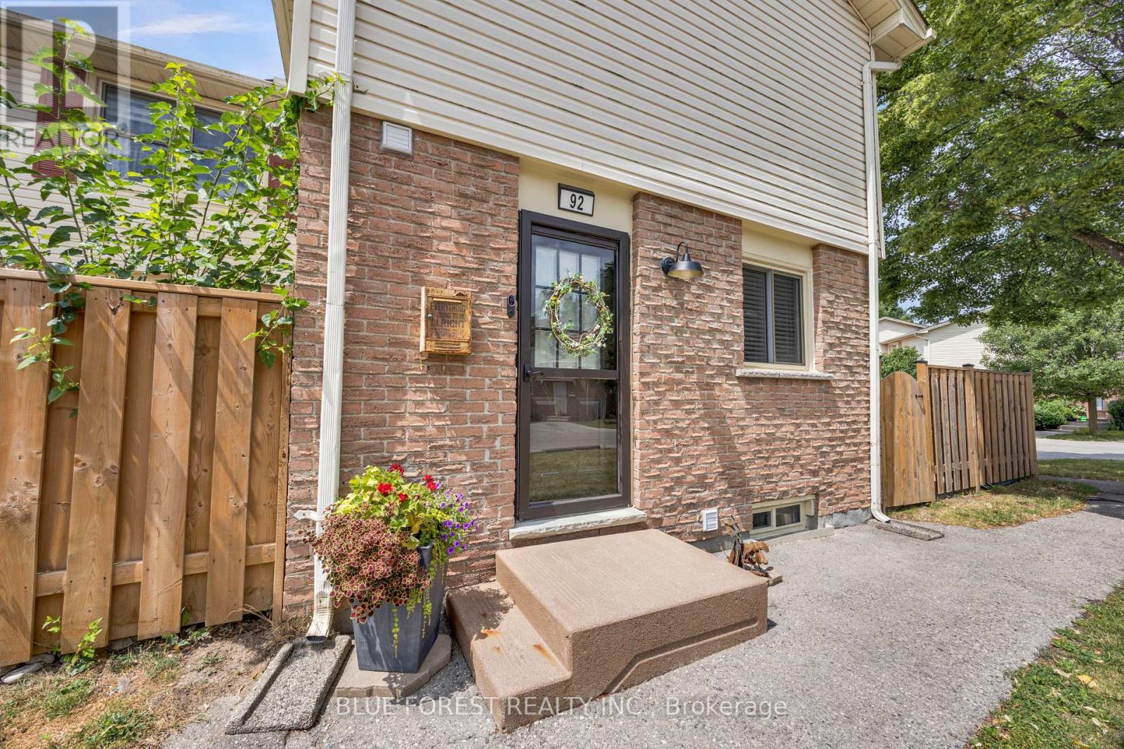 92 - 230 Clarke Road, London East, Ontario  N5W 5P5 - Photo 3 - X13818470