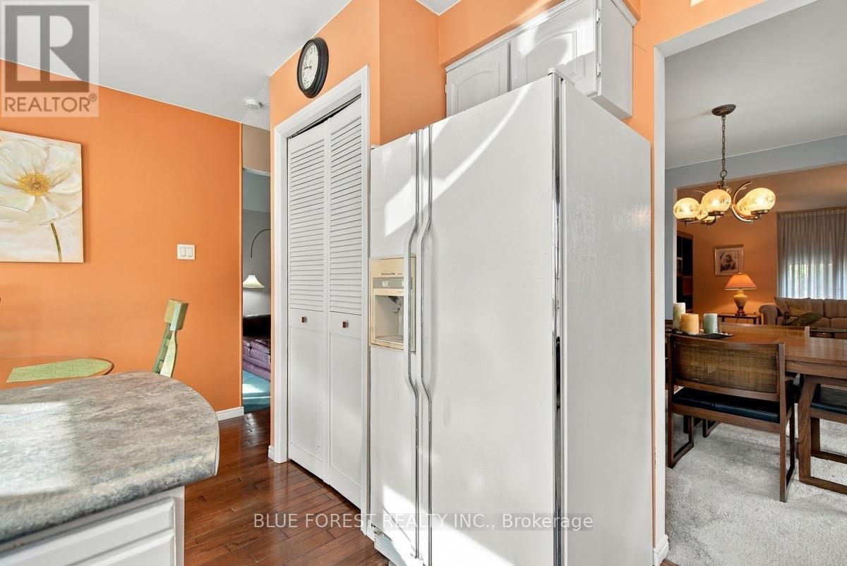 14 Dundee Place, London South, Ontario  N6C 5E6 - Photo 13 - X13818586