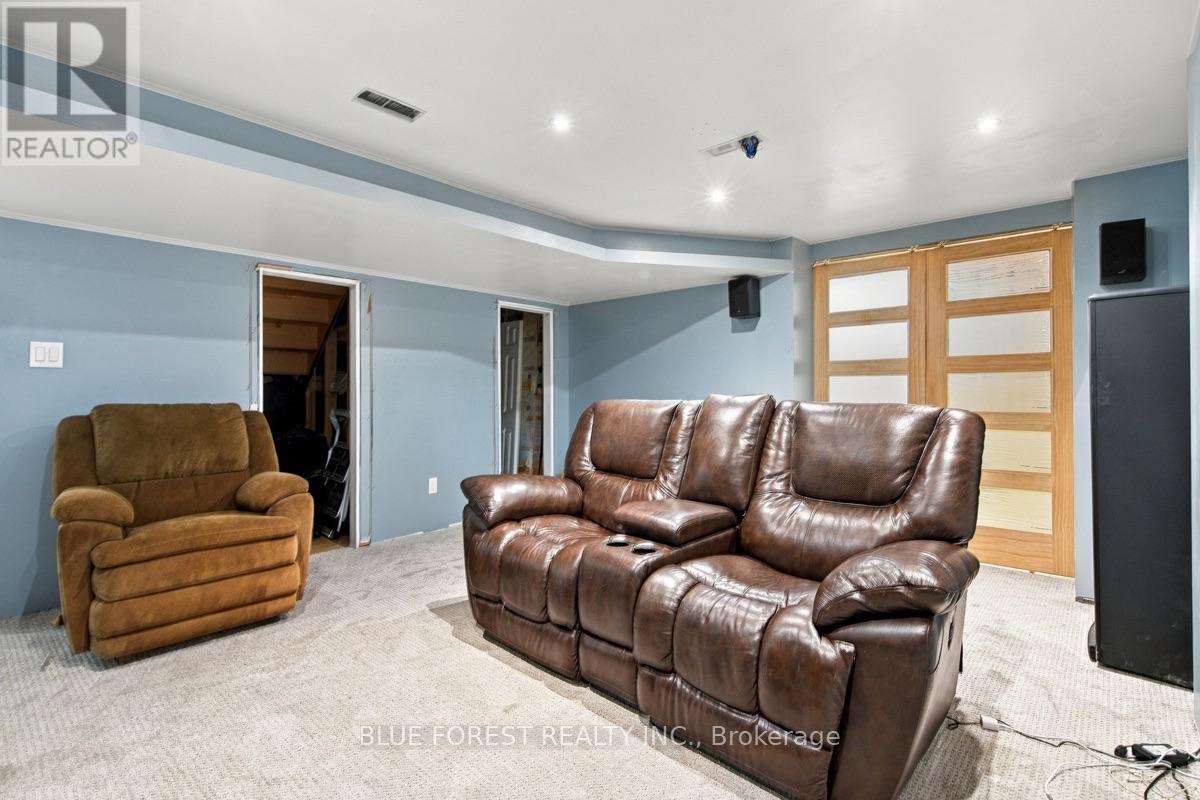 14 Dundee Place, London South, Ontario  N6C 5E6 - Photo 30 - X13818586