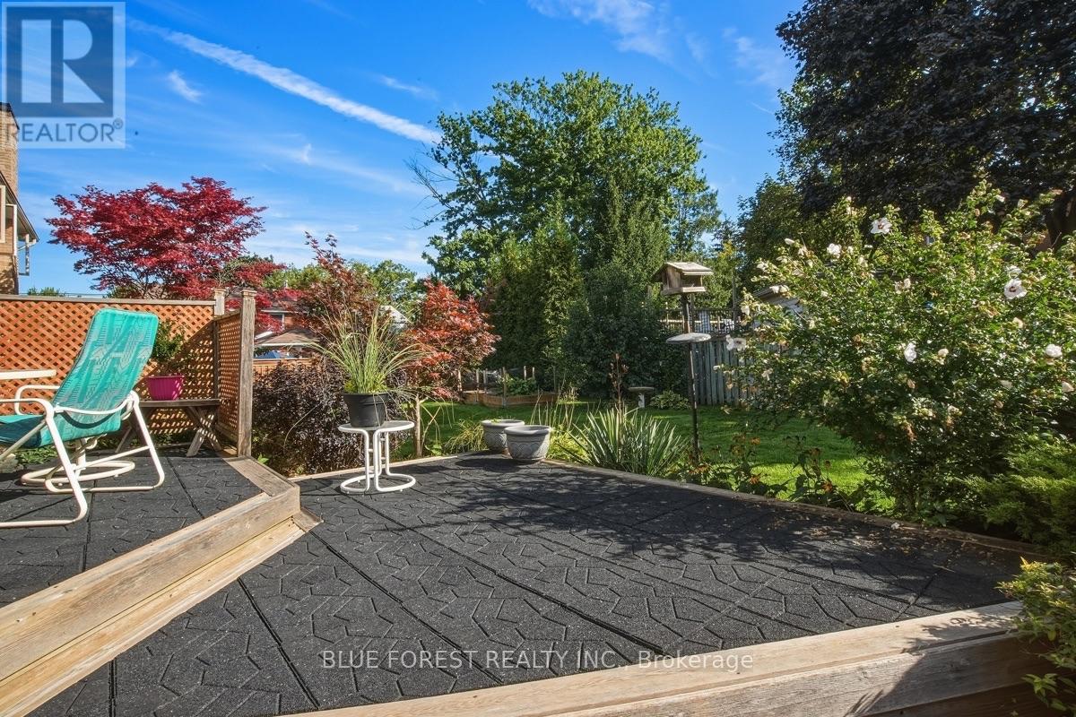 14 Dundee Place, London South, Ontario  N6C 5E6 - Photo 38 - X13818586