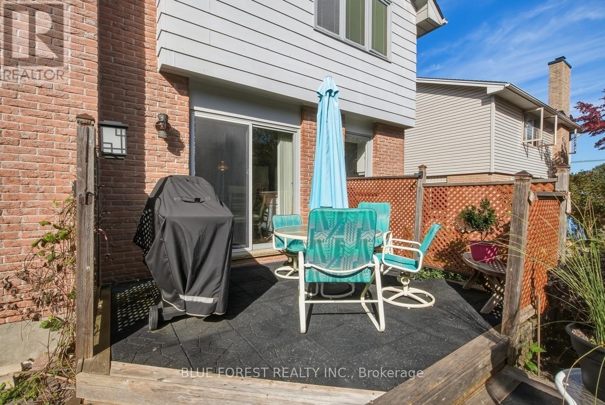 14 Dundee Place, London South, Ontario  N6C 5E6 - Photo 40 - X13818586