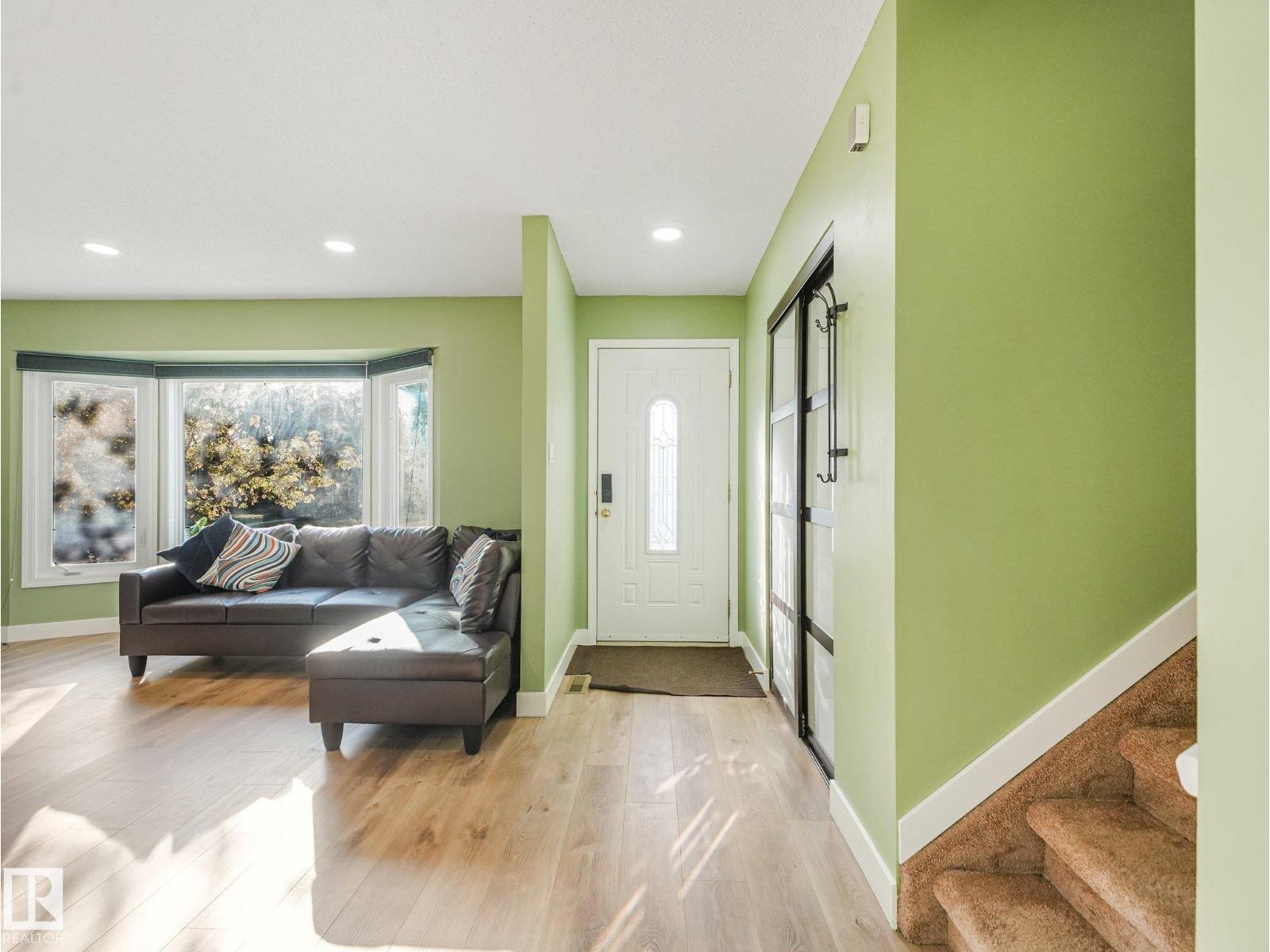 3903 62 St Nw, Edmonton, Alberta  T6L 1A4 - Photo 7 - E4509959