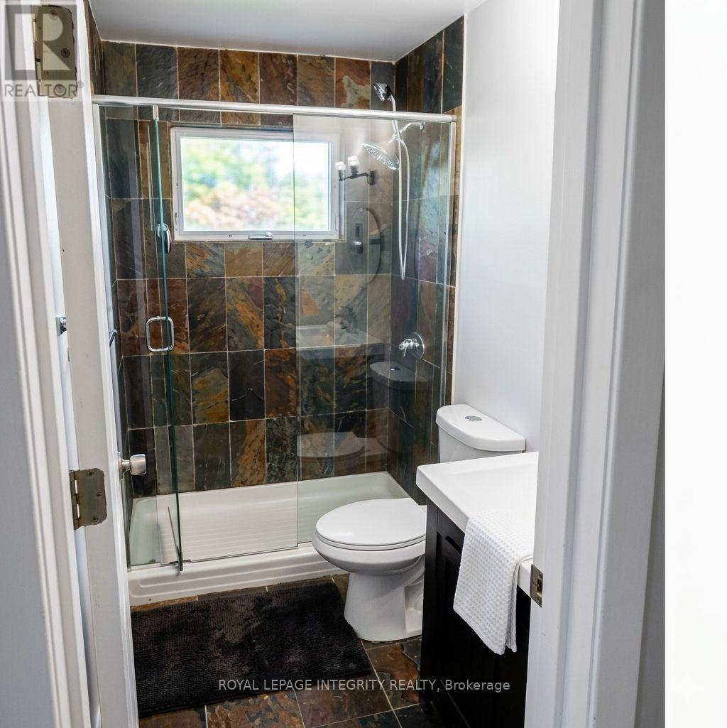 176 Oakridge Boulevard, Ottawa, Ontario  K2G 2V2 - Photo 6 - X13818604