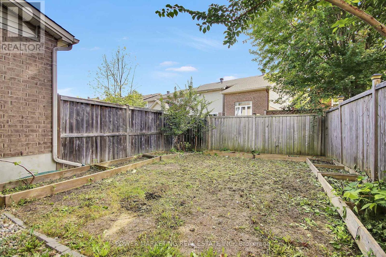 230 Bookton Place, Ottawa, Ontario  K1V 2H5 - Photo 33 - X13818648