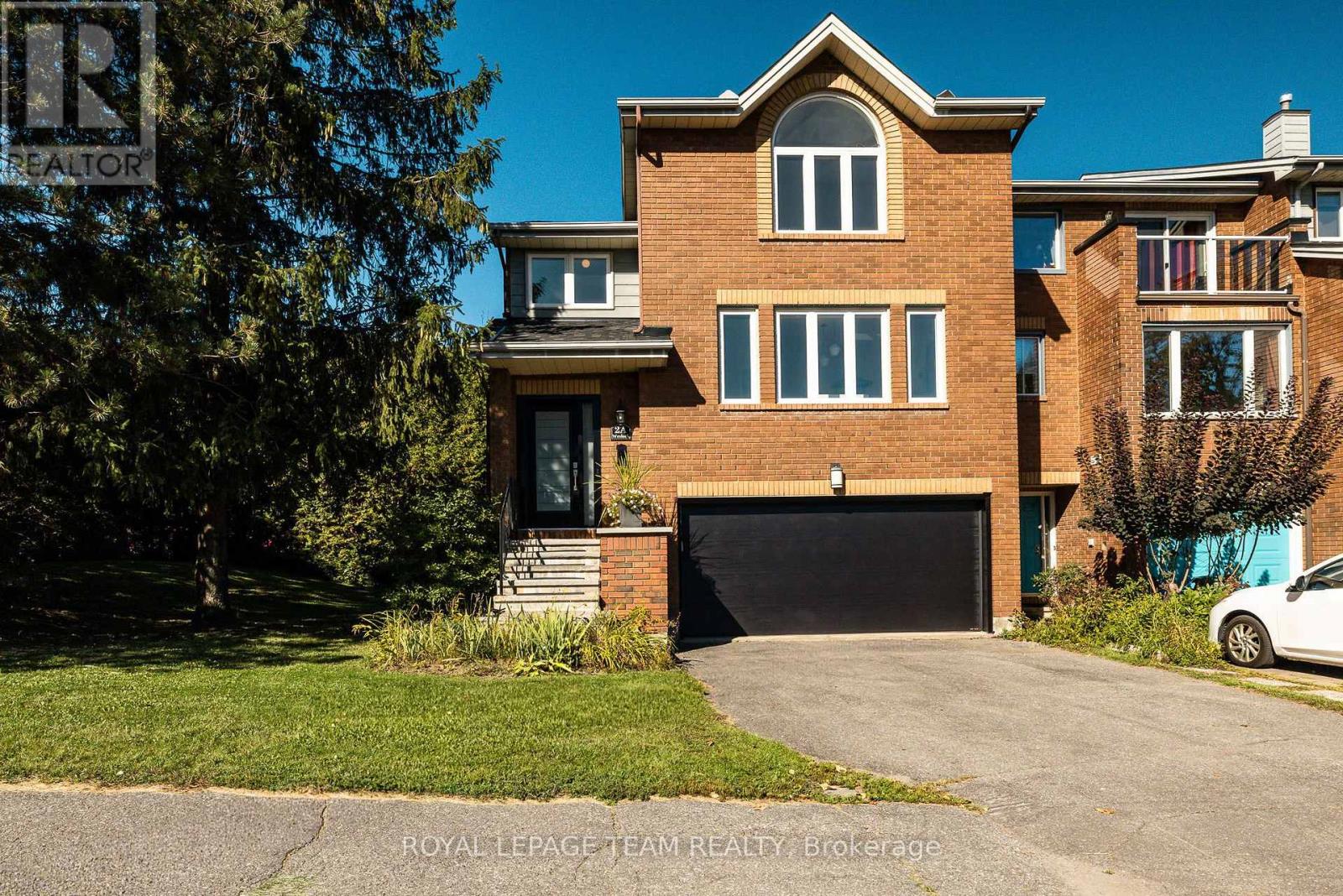 2A WESLOCK WAY, Ottawa, Ontario
