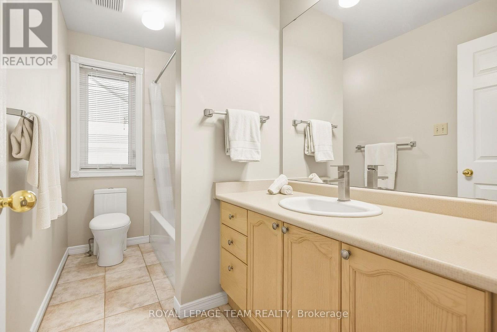 2a Weslock Way, Ottawa, Ontario  K2K 2N7 - Photo 33 - X13818688
