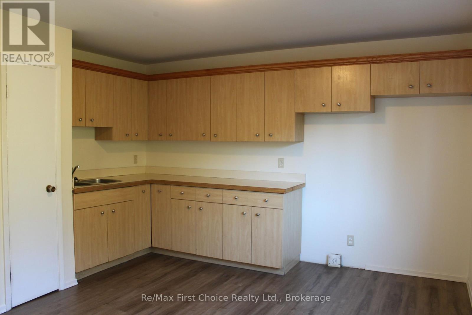 195 Limbrick Street, Thunder Bay, Ontario  P7C 4S6 - Photo 8 - X13818590