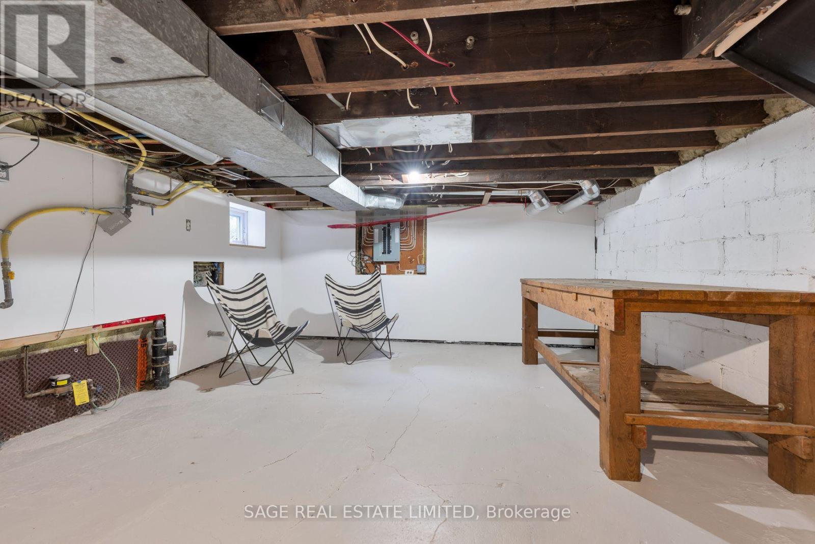 91 Maplewood Avenue, Toronto, Ontario  M6C 1J4 - Photo 28 - C13818410