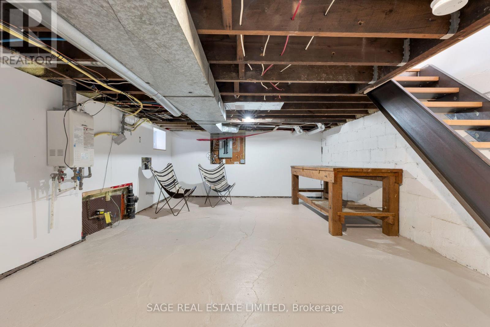 91 Maplewood Avenue, Toronto, Ontario  M6C 1J4 - Photo 29 - C13818410
