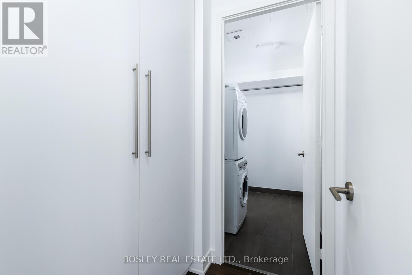 1702 - 185 Roehampton Avenue, Toronto, Ontario  M4P 0C6 - Photo 33 - C13818592