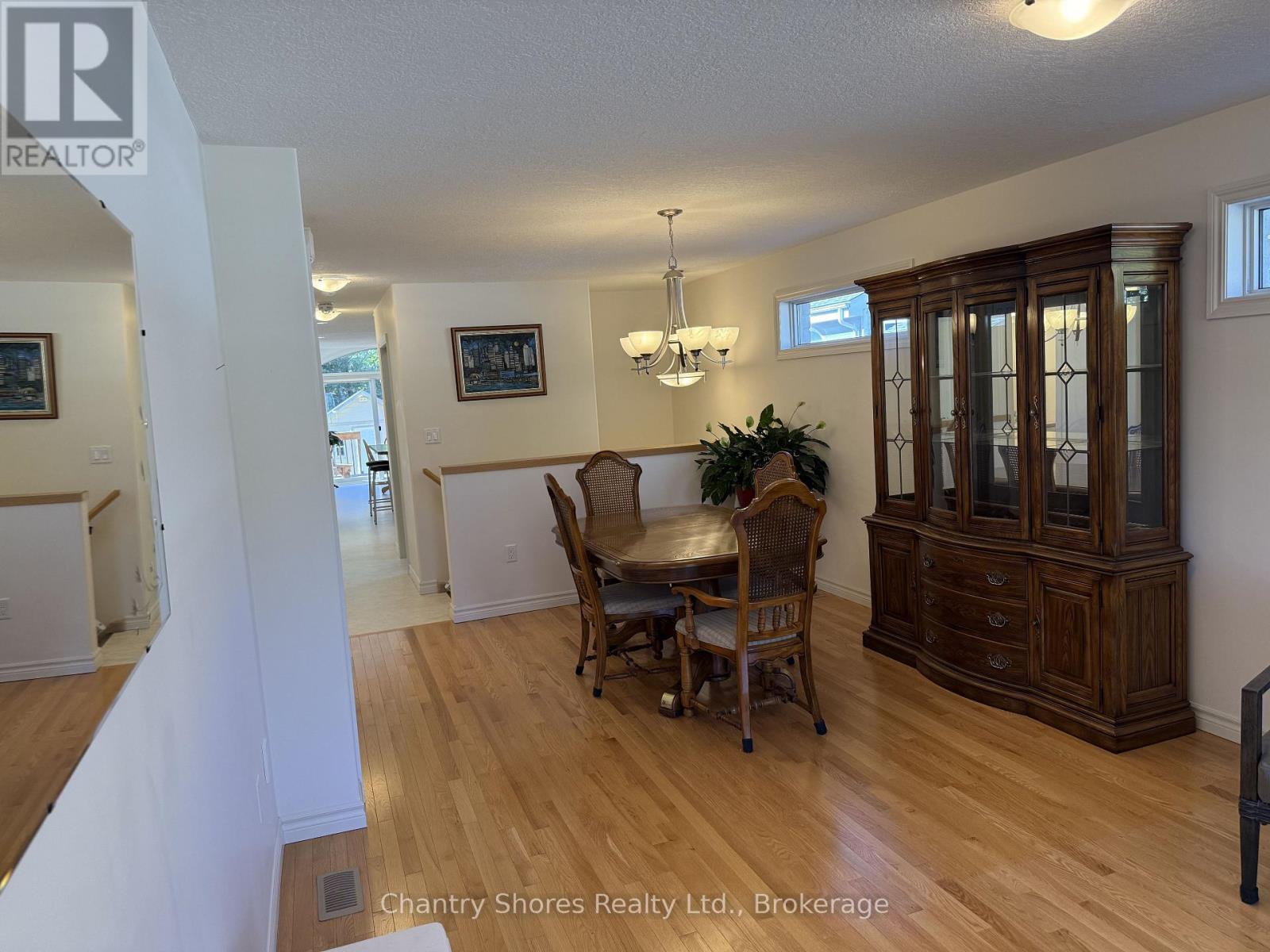 806 Arlington Street, Saugeen Shores, Ontario  N0H 2C4 - Photo 12 - X13818508