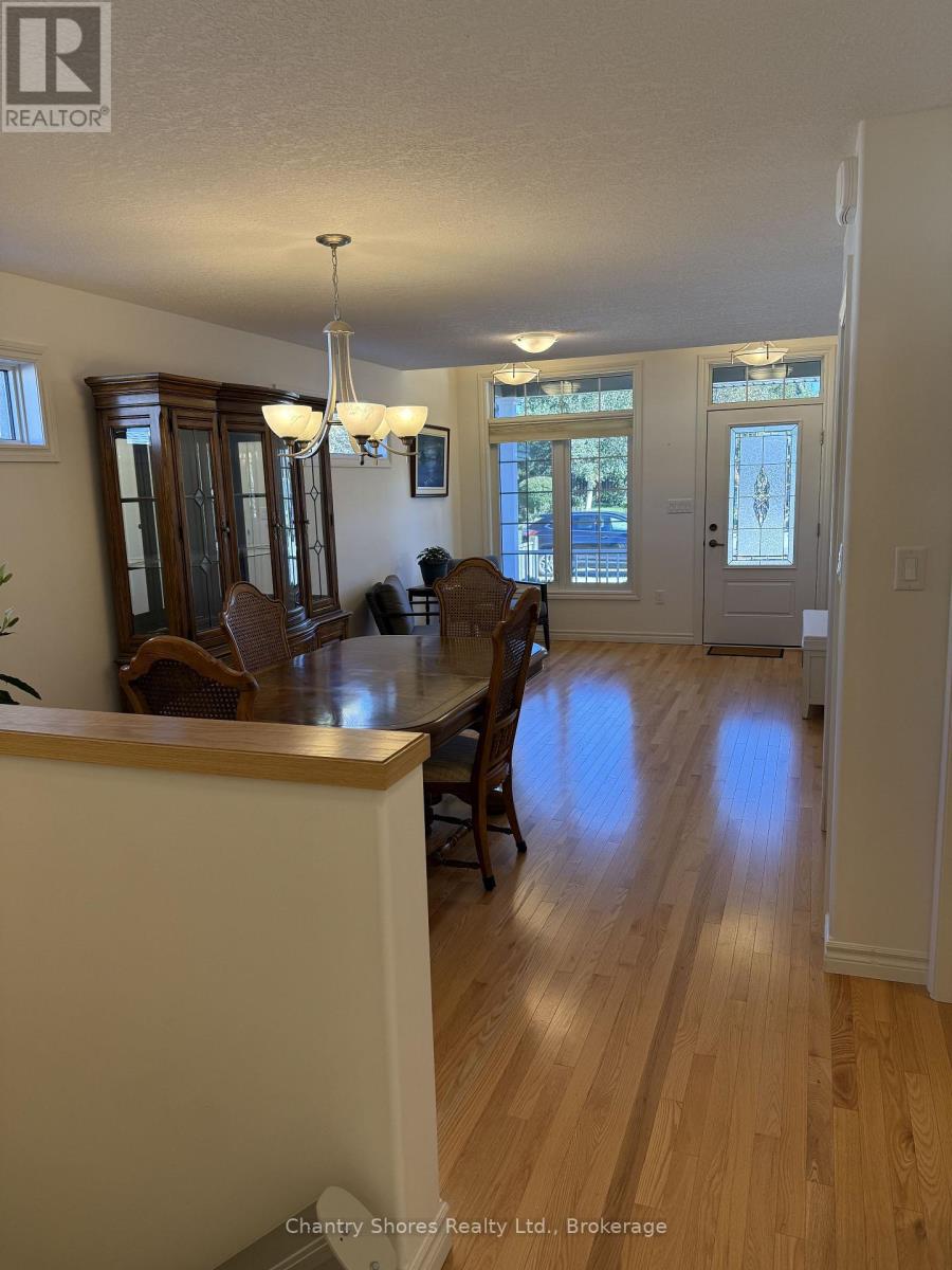 806 Arlington Street, Saugeen Shores, Ontario  N0H 2C4 - Photo 14 - X13818508