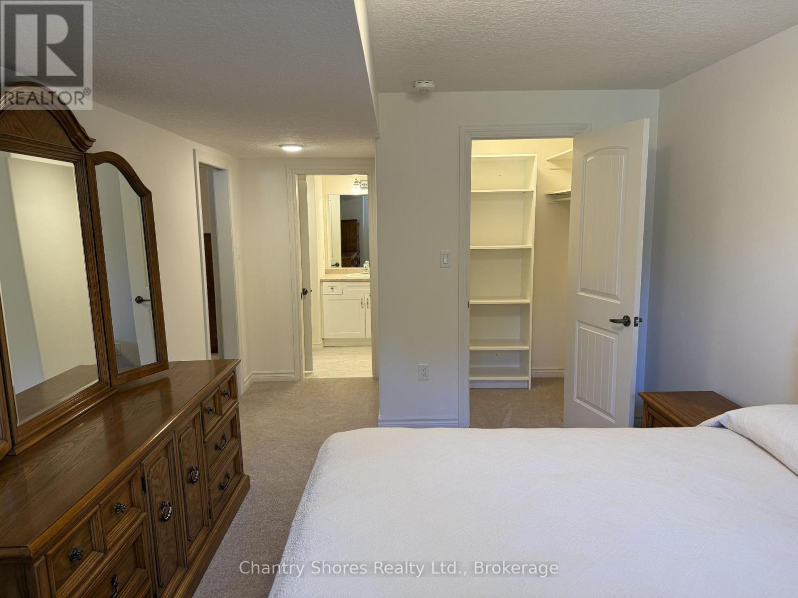 806 Arlington Street, Saugeen Shores, Ontario  N0H 2C4 - Photo 37 - X13818508