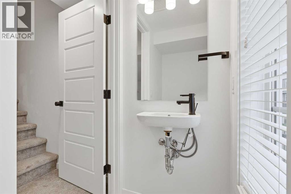 174 Walgrove Common SE photo 28