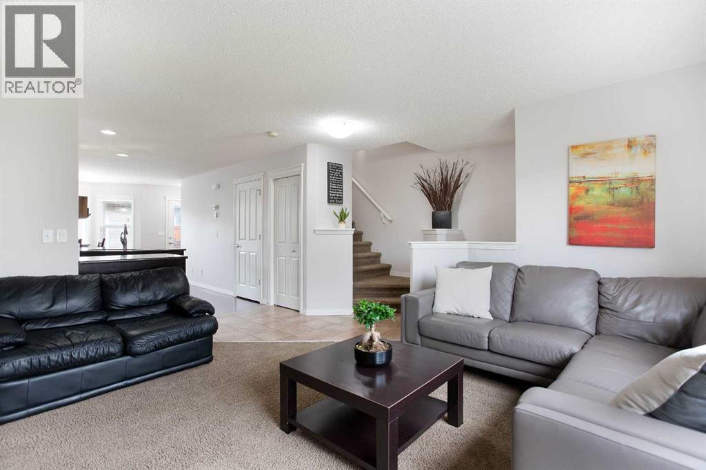 163 Cranford Crescent SE photo 5