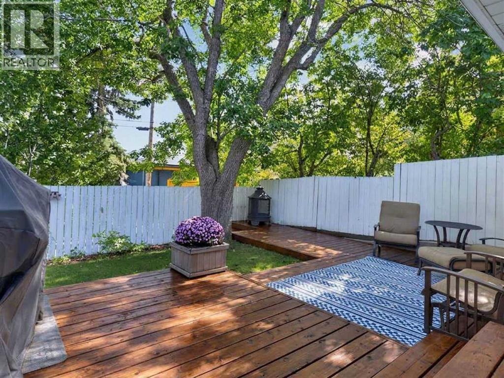30 Wimbledon Drive SW photo 41