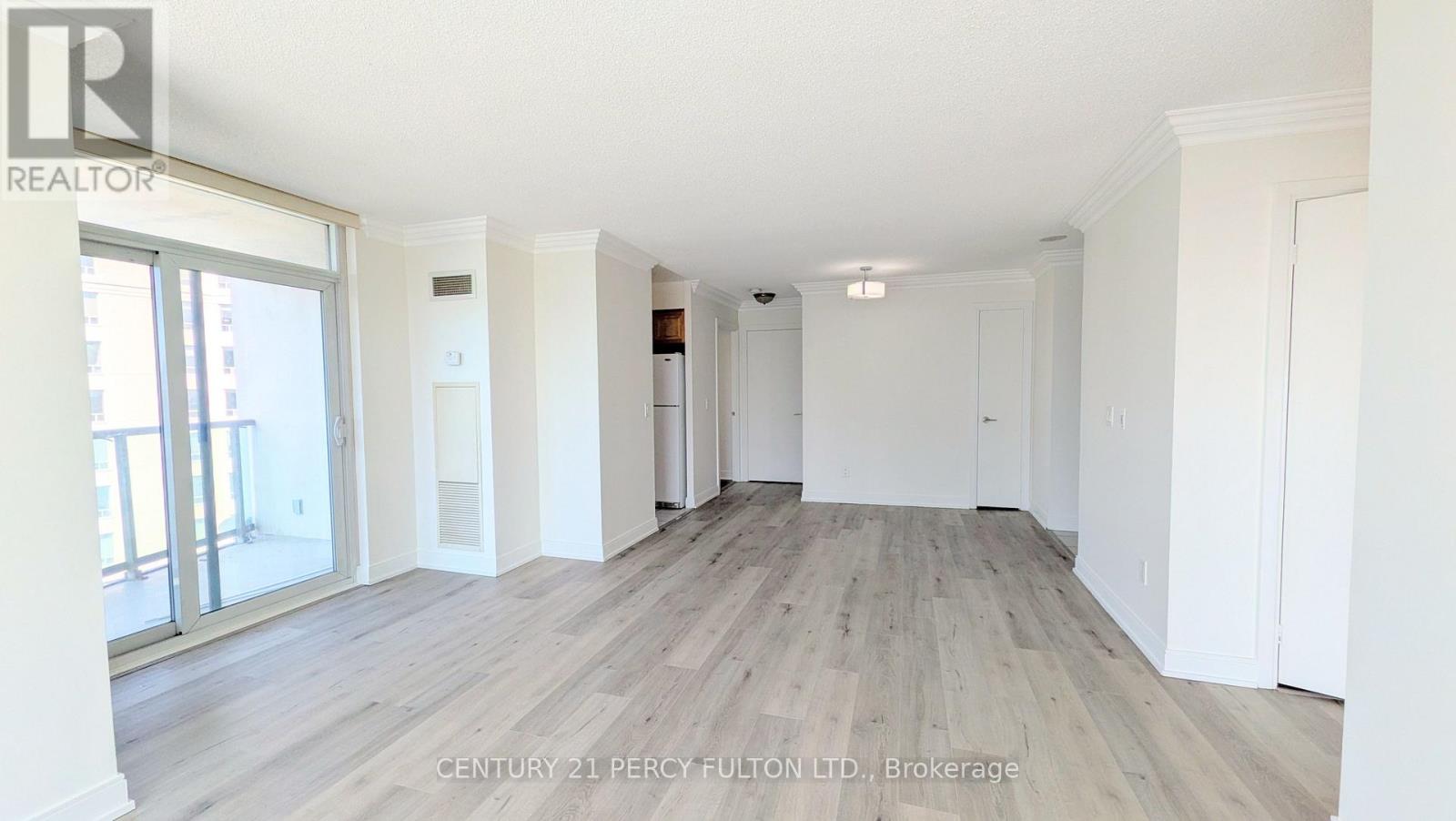 2322 - 238 Bonis Avenue, Toronto, Ontario  M1T 3W7 - Photo 6 - E13818424