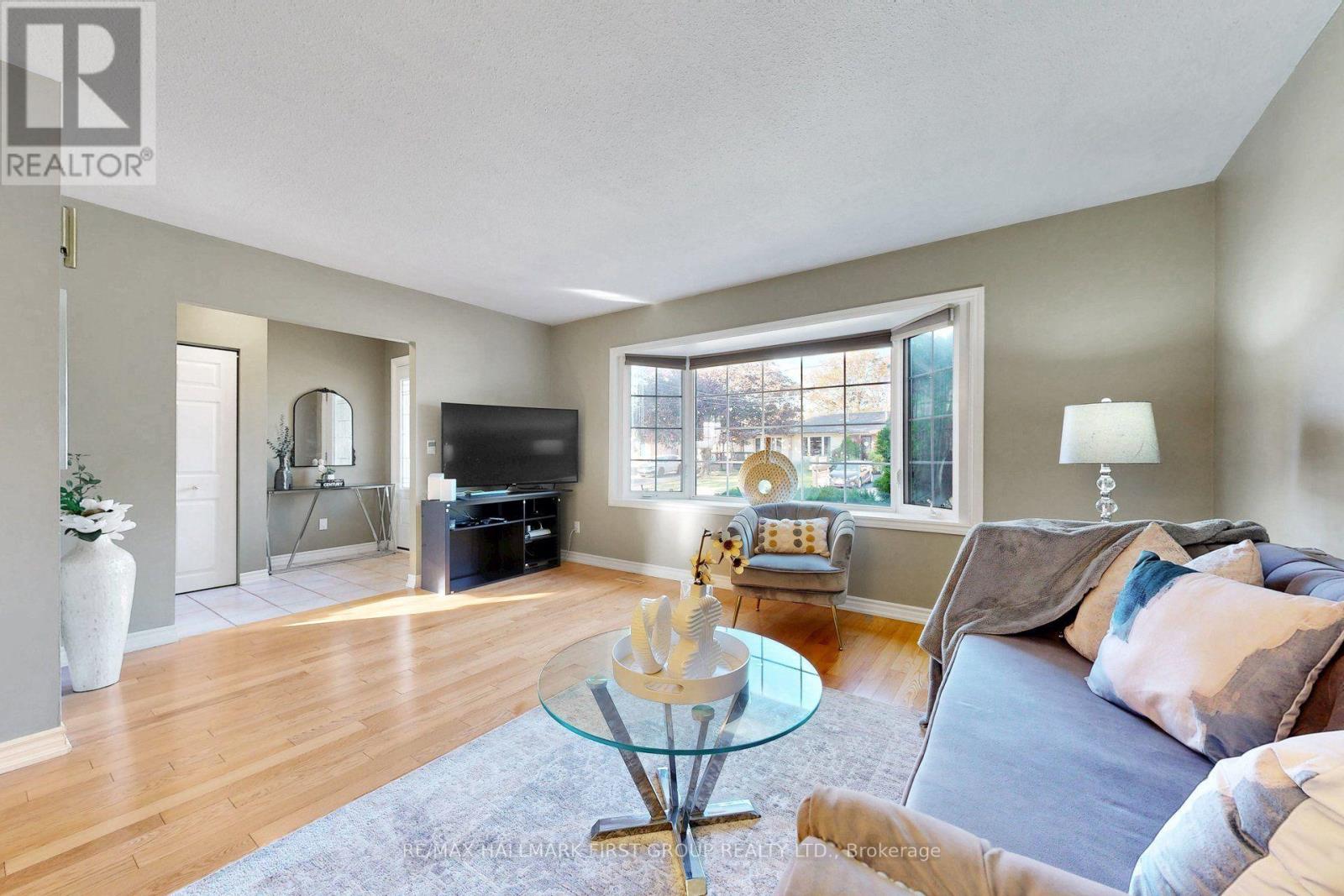 789 Hillcrest Road, Pickering, Ontario L1W 2P5 - Photo 9 - E13818564