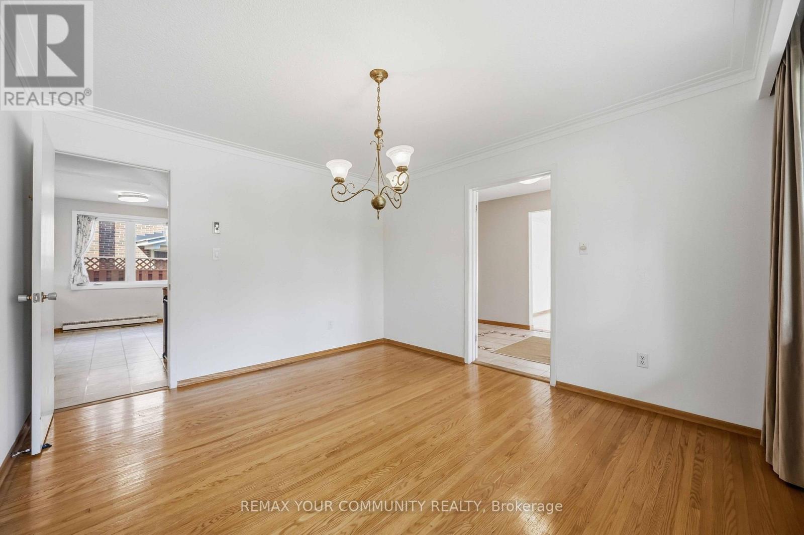 588 Huntingwood Drive, Toronto, Ontario  M1W 1G8 - Photo 13 - E13818660