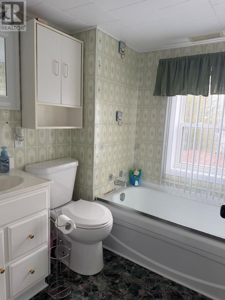 3 Banting Street, Musgrave Harbour, Newfoundland & Labrador  A0G 3J0 - Photo 19 - 1303572