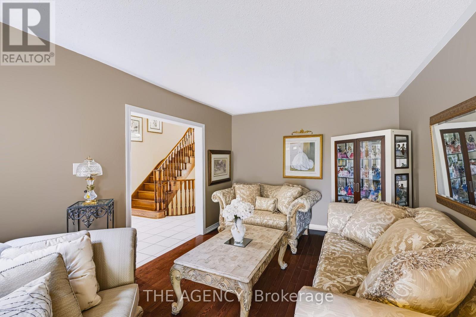 17 Sparta Court, Markham, Ontario  L3S 4A4 - Photo 5 - N13818538