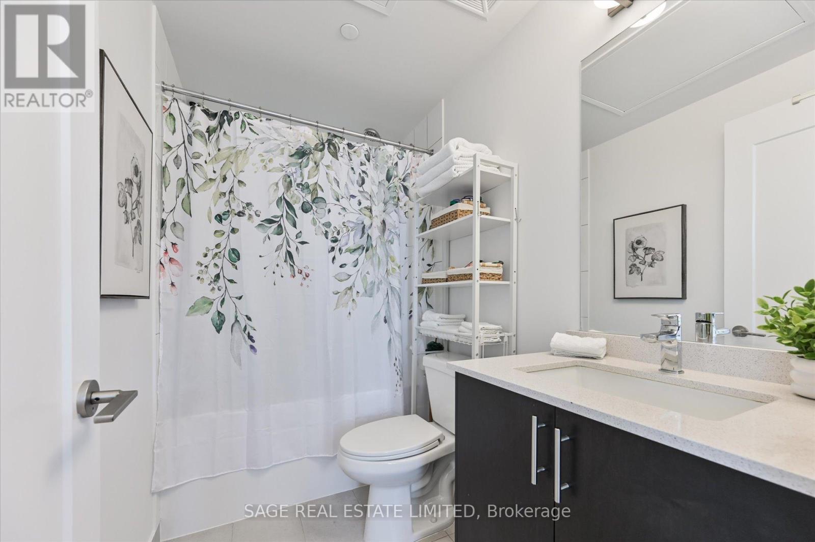 2518 - 9000 Jane Street, Vaughan (Concord), Ontario  L4K 0M6 - Photo 14 - N13818580