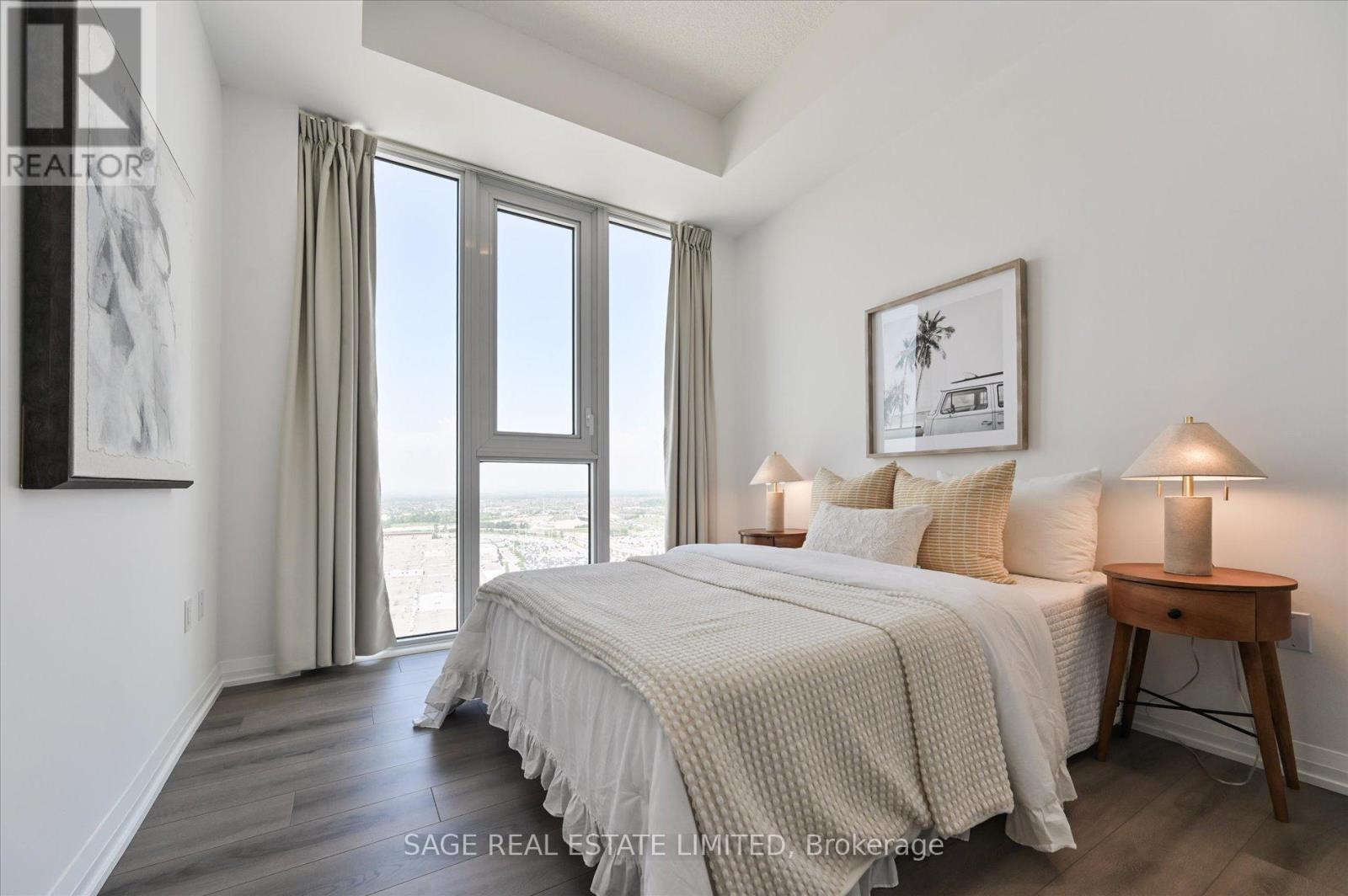 2518 - 9000 Jane Street, Vaughan (Concord), Ontario  L4K 0M6 - Photo 15 - N13818580