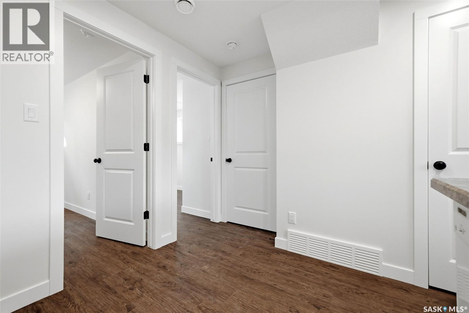 1324 Empress Street, Regina, Saskatchewan  S4T 5E5 - Photo 45 - SK049232