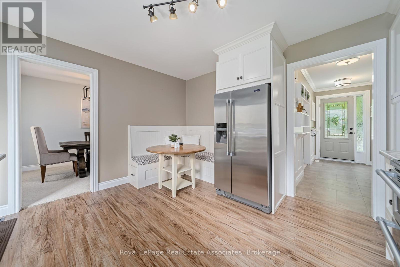 132 Elmore Drive, Halton Hills, Ontario  L7J 1T2 - Photo 16 - W13818338