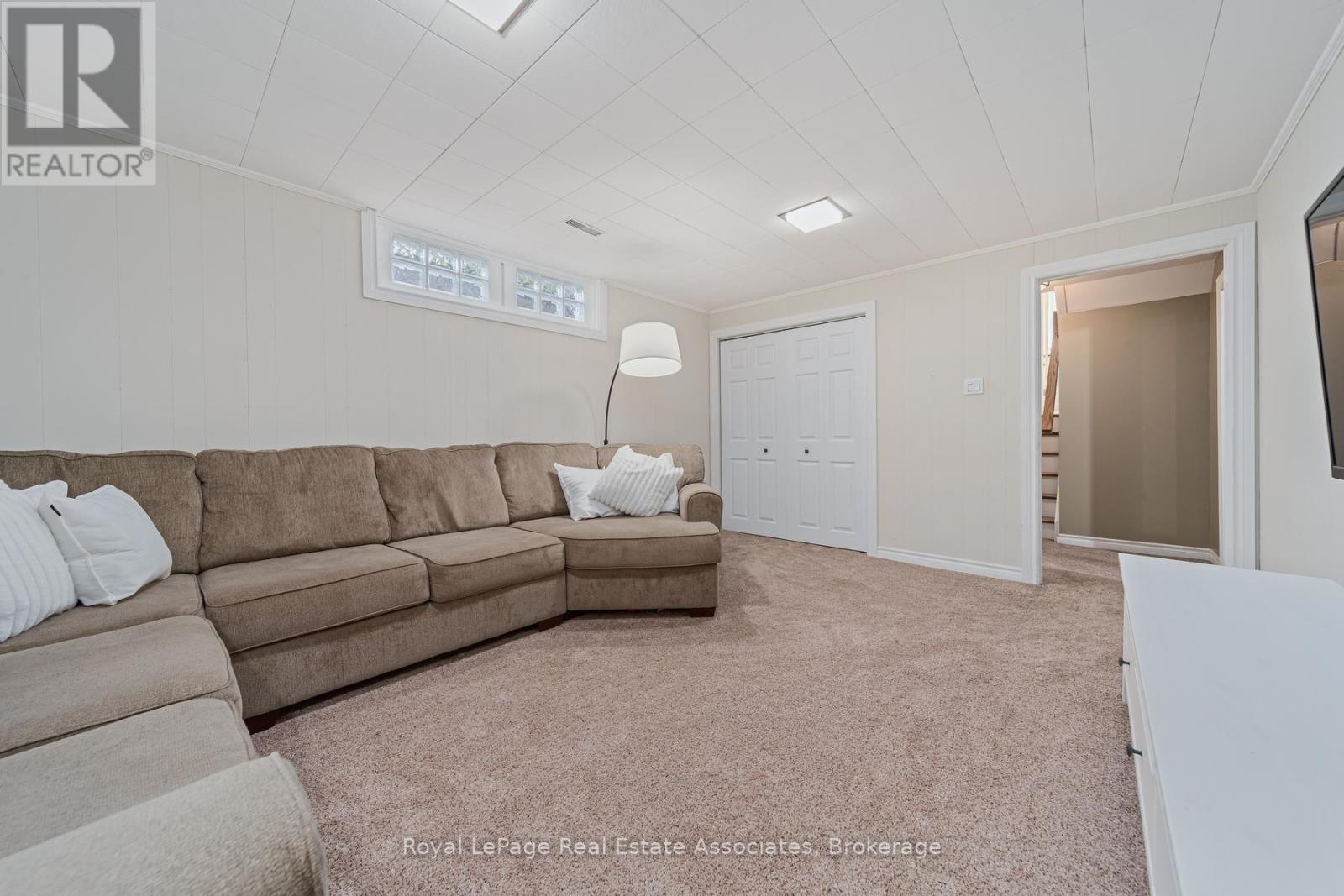 132 Elmore Drive, Halton Hills, Ontario  L7J 1T2 - Photo 31 - W13818338