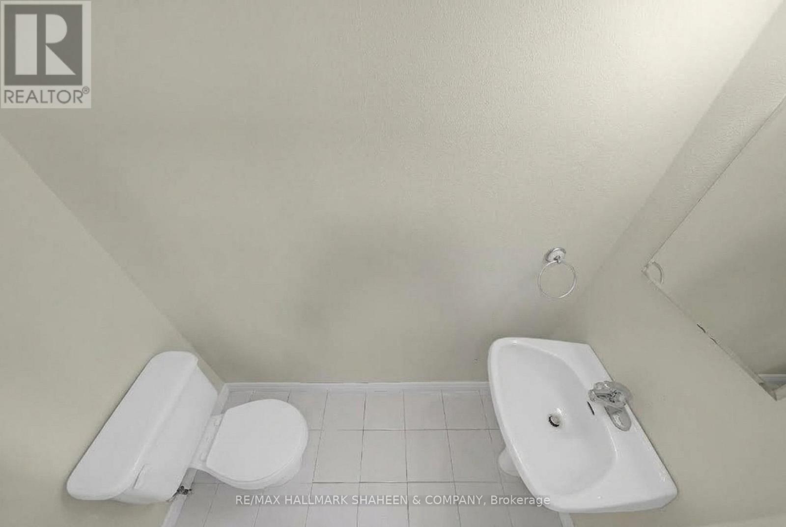 4 - 2238 Upper Middle Road, Burlington, Ontario  L7P 2Z9 - Photo 18 - W13818432