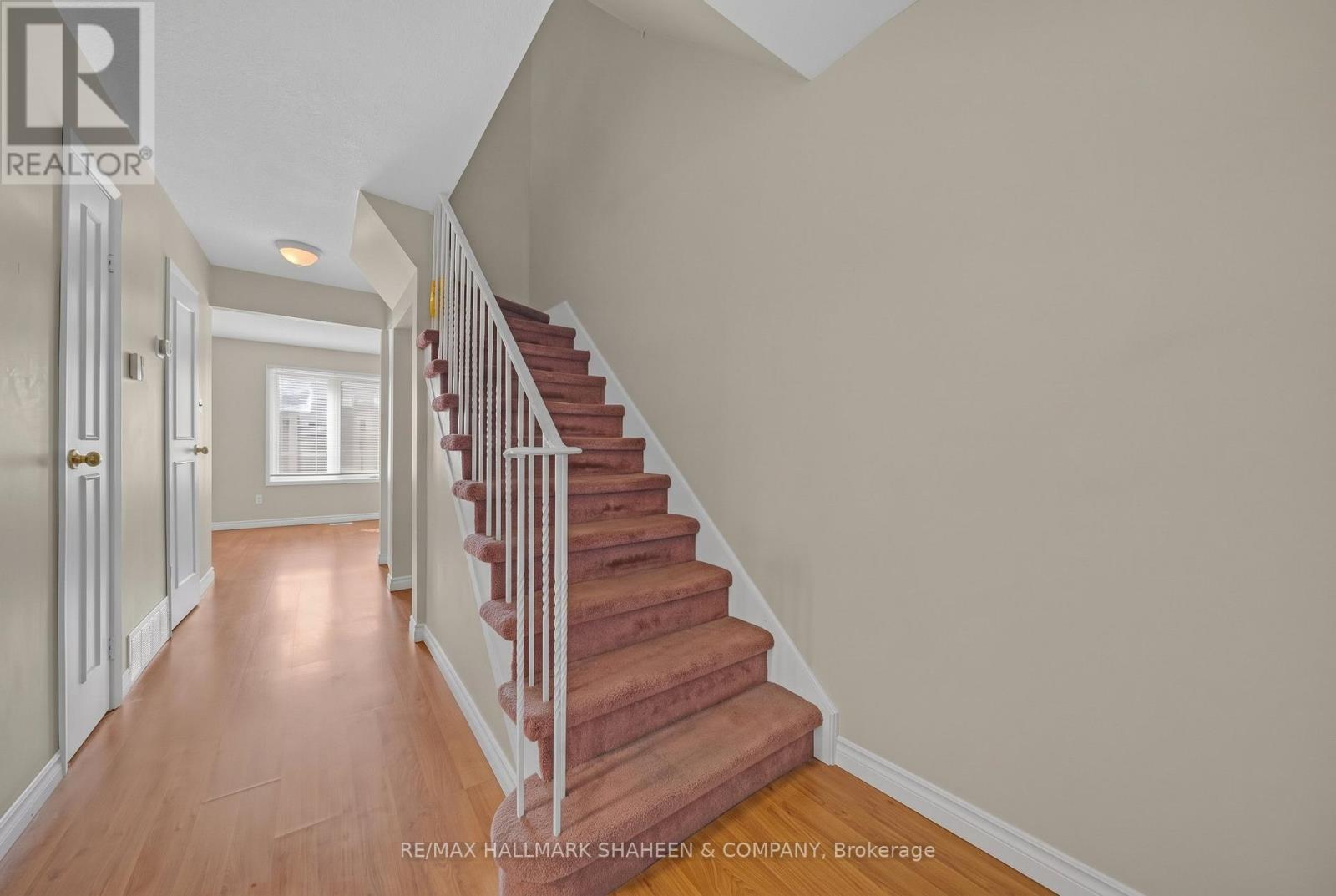 4 - 2238 Upper Middle Road, Burlington, Ontario  L7P 2Z9 - Photo 2 - W13818432