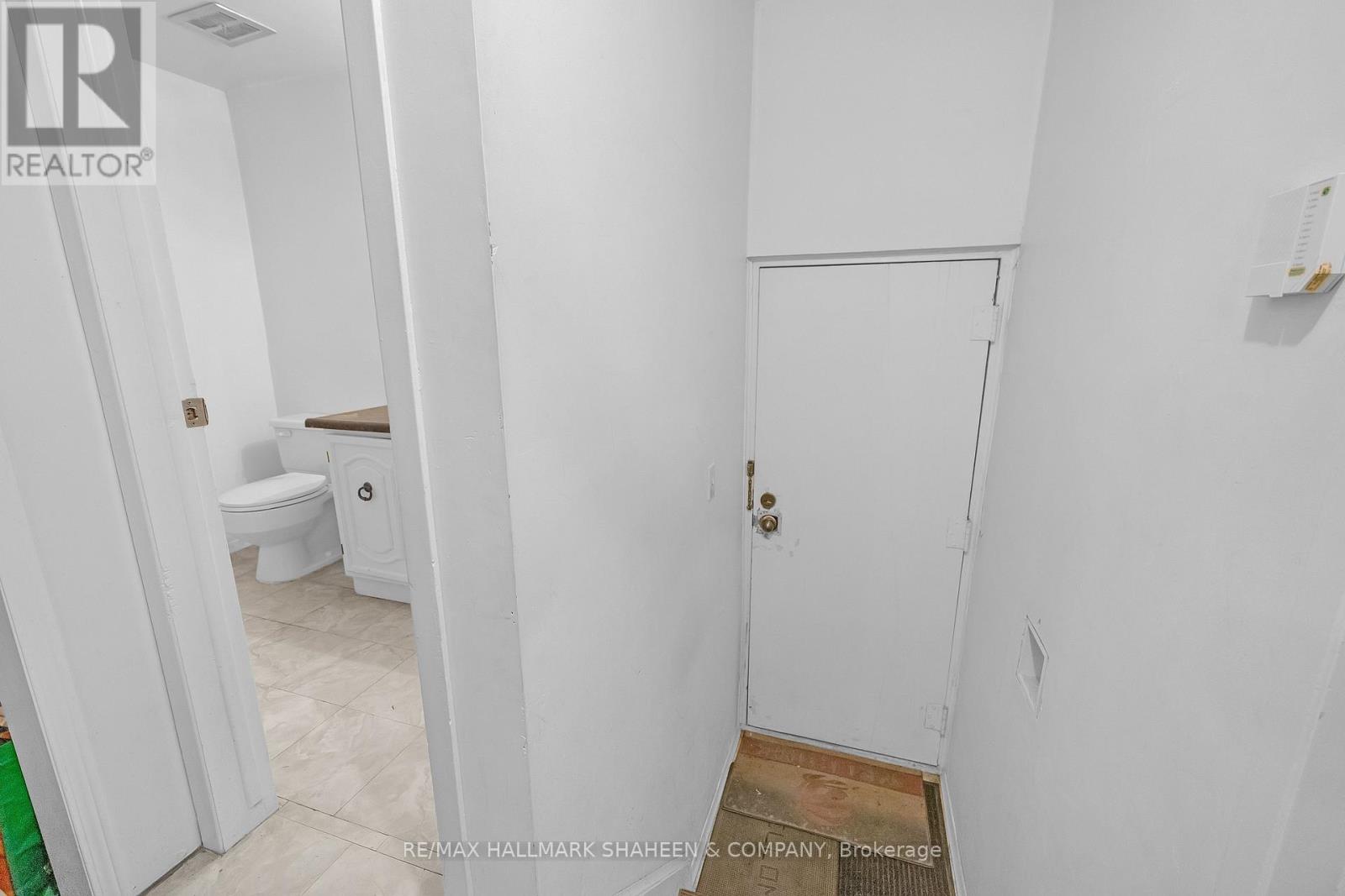 4 - 2238 Upper Middle Road, Burlington, Ontario  L7P 2Z9 - Photo 34 - W13818432