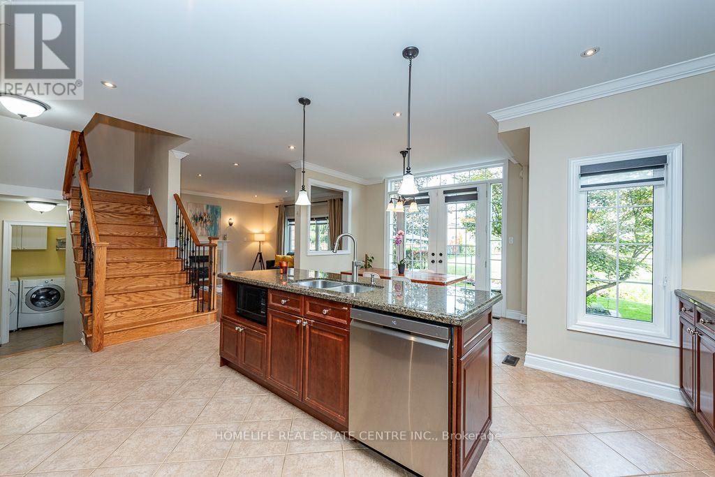 26 Imperial Lakes Drive, Brampton, Ontario L6P 2V3 - Photo 17 - W13818560