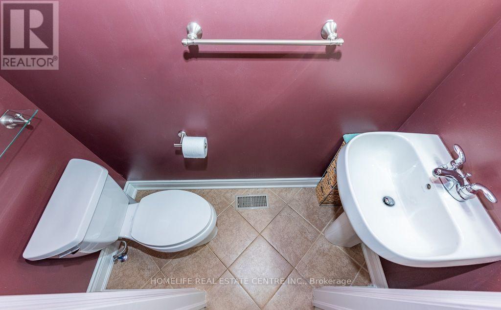 26 Imperial Lakes Drive, Brampton, Ontario L6P 2V3 - Photo 24 - W13818560